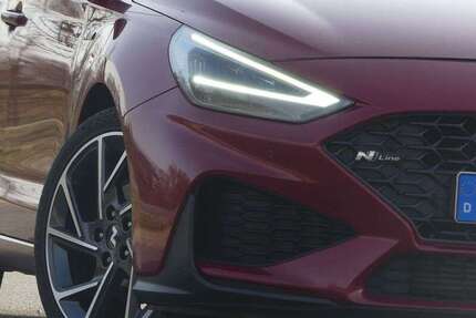 Hyundai i30 98.100 km 15.950 &euro; Regensburg 93059