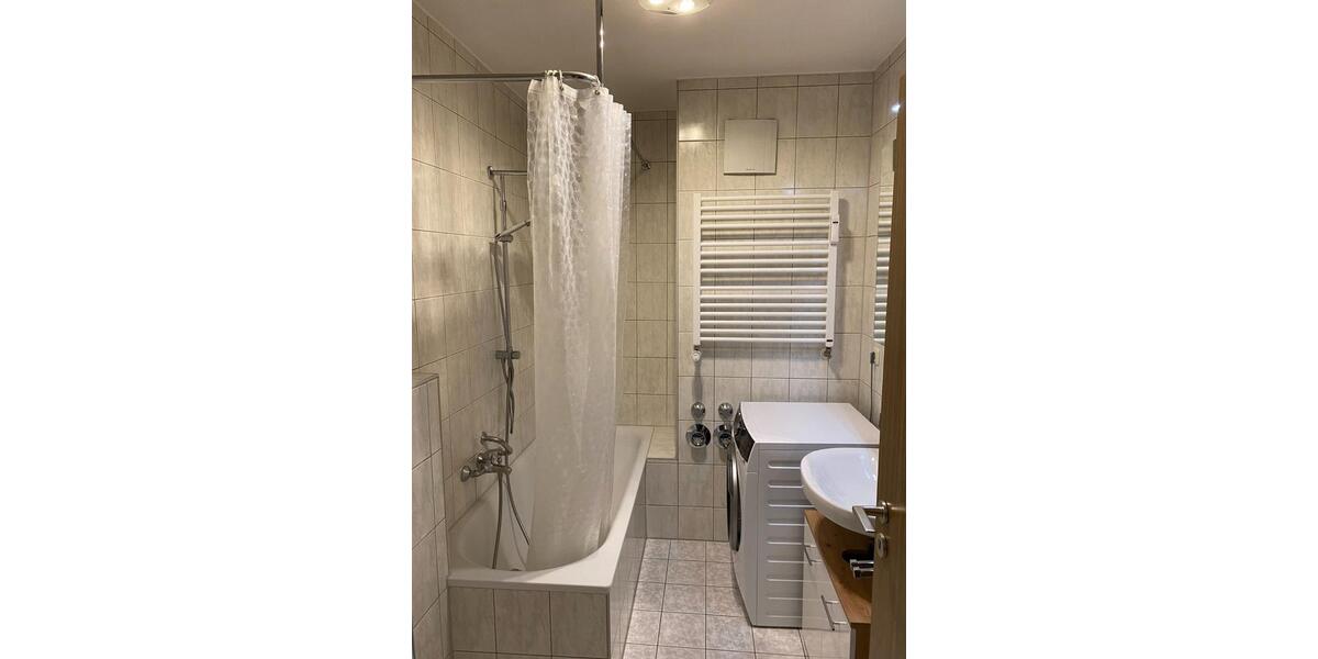 schöne gepflegte 2Zi-Wohnung mit Balkon, Westenviertel Regensburg 2 zimmer