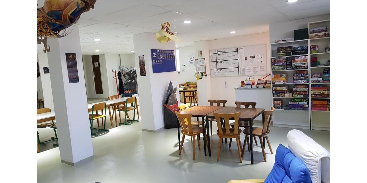 Gewerbeobjekt Neutraubling - 800&euro; | Angebot:24864449