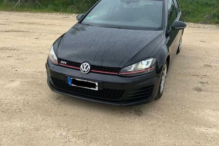 VW Golf 147.000 km 14.200 &euro; Regenstauf 93128