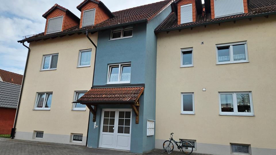Dachgeschoßwohnung Burglengenfeld - 4 Zimmer, 91 m&sup2;, 275.000&euro; | Angebot:26715307