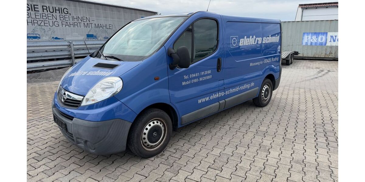 Opel Vivaro 114.634 km 6.750 &euro; Maxhütte -Haidhof 93142