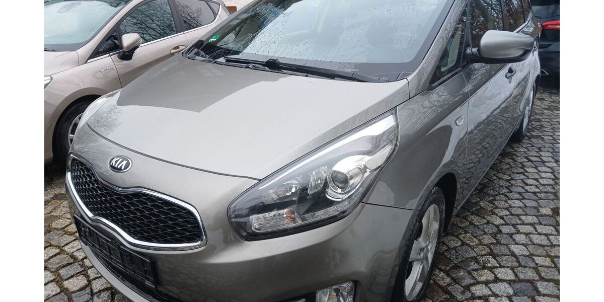 Kia Carens 232.000 km 3.999 &euro; Regensburg-Bernhardswald 93170