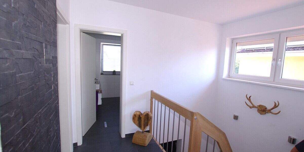 Einfamilienhaus Maxhütte-Haidhof Maxhütte - 4 Zimmer, 125 m&sup2;, 659.000&euro; | Angebot:25744424