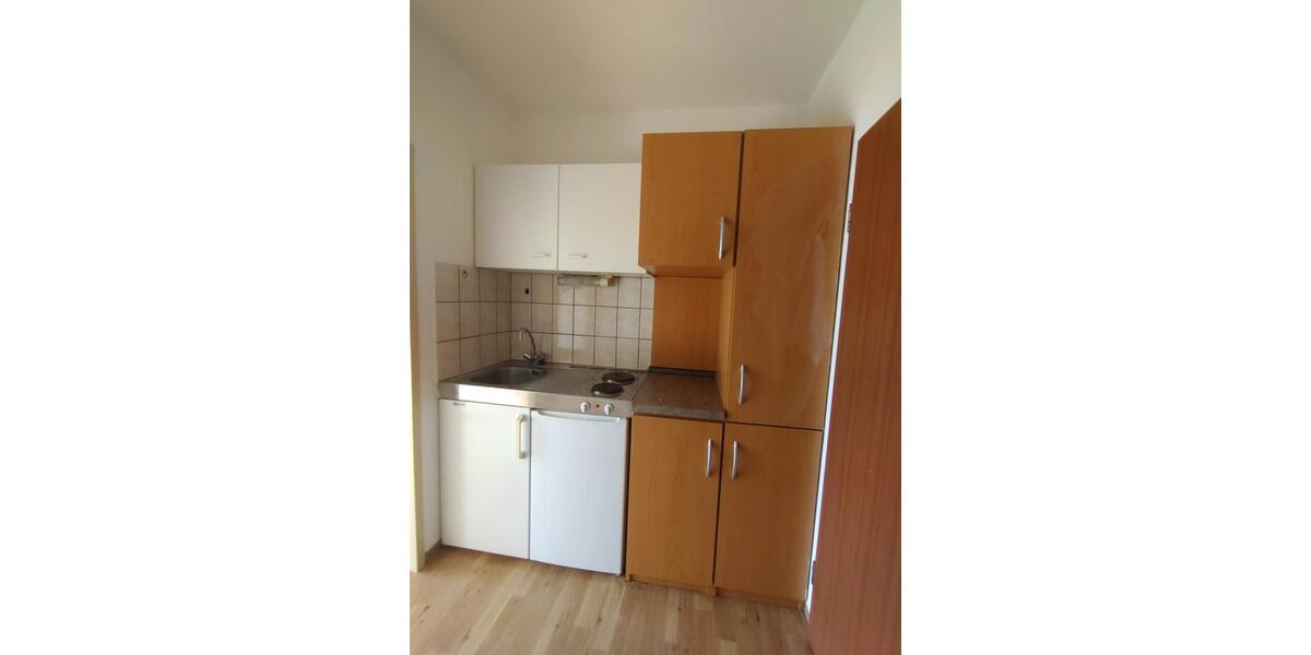Etagenwohnung Regensburg Galgenberg - 1 Zimmer, 18 m&sup2;, 350&euro; | Angebot:25283565