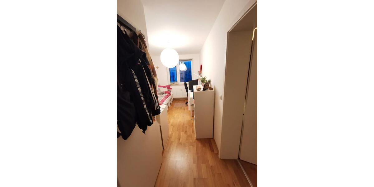 Etagenwohnung Pentling - 2 Zimmer, 27 m&sup2;, 470&euro; | Angebot:26161554