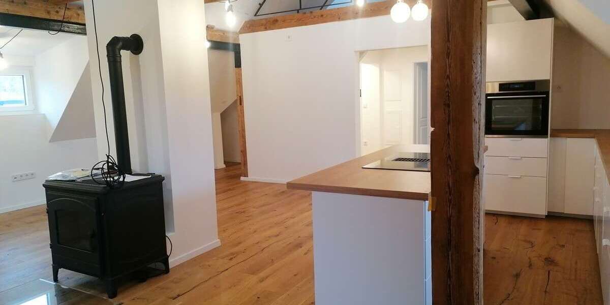 Wohnung zum Mieten in Regensburg 1.950 € 122 m² 2 zimmer