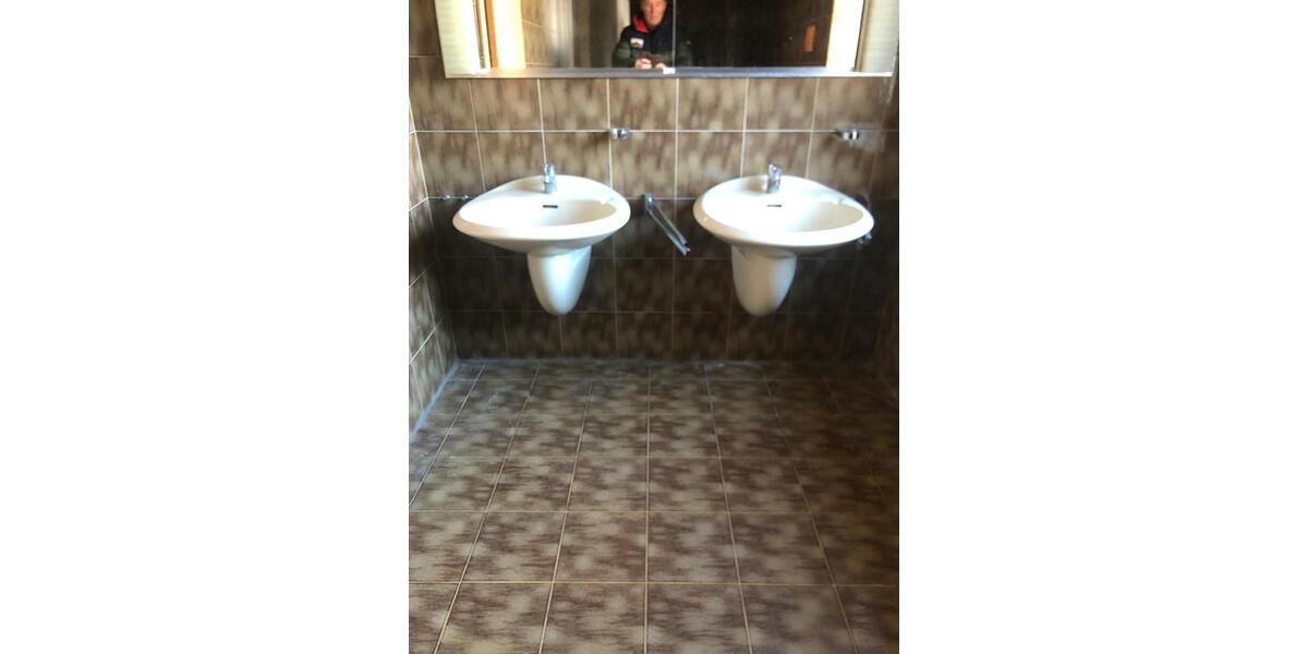 Zimmer in 5er WG zu vermieten (Regensburg-Ost) 5 zimmer