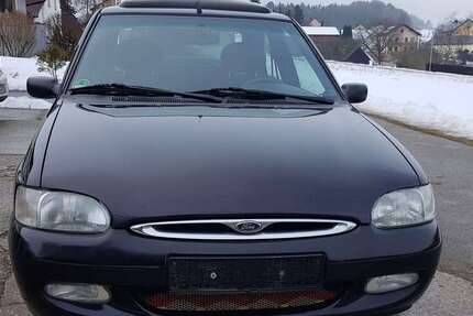 Ford Escort 121.000 km 1.999 &euro; Hohenfels 92366