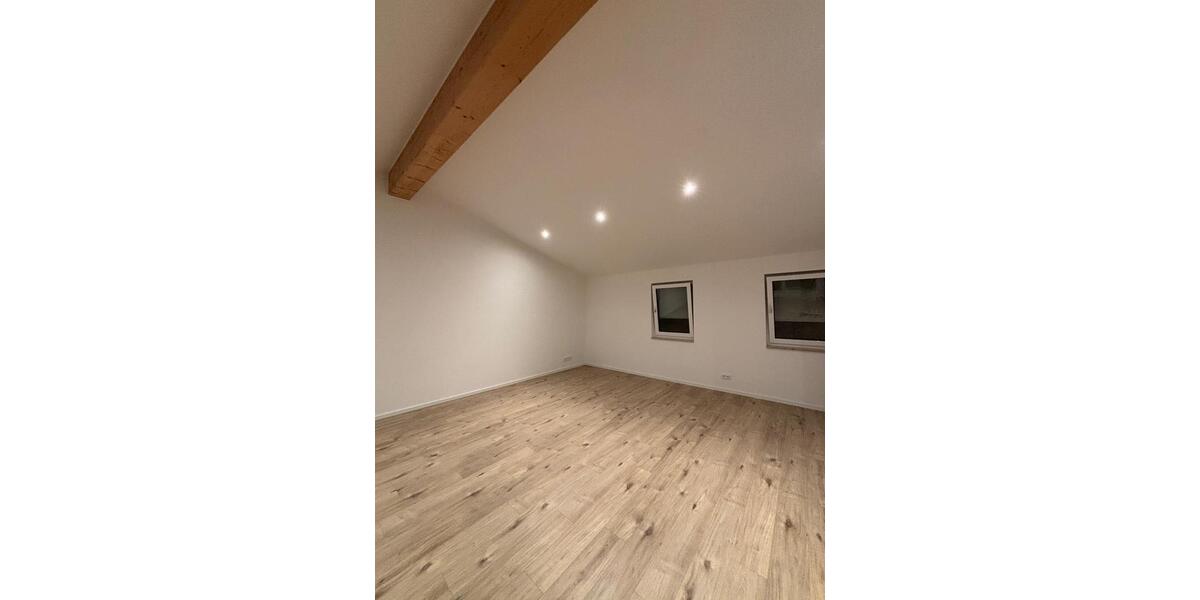 Exklusive Wohnung mit Dachterrasse 5.5 zimmer