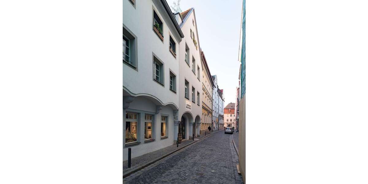Etagenwohnung Regensburg Stadtamhof - 2.5 Zimmer, 62 m&sup2;, 980&euro; | Angebot:27101359