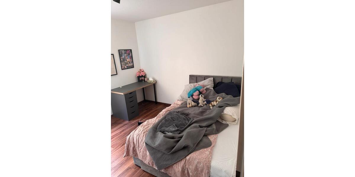 Erdgeschoßwohnung Regensburg Das Dörnberg - 4 Zimmer, 94 m&sup2;, 1.700&euro; | Angebot:26312162