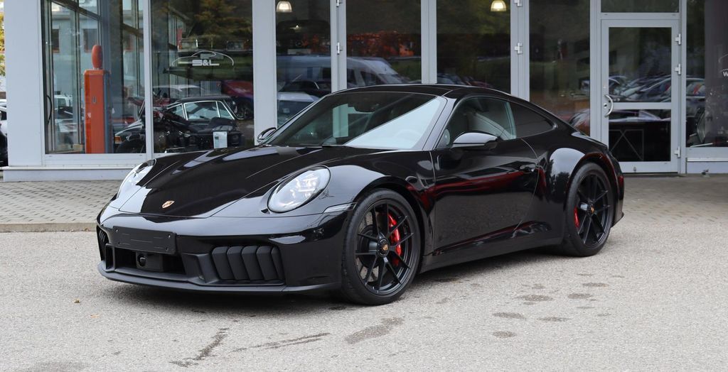 Porsche 992 7.429 km 176.900 € Pentling bei Regensburg 93080