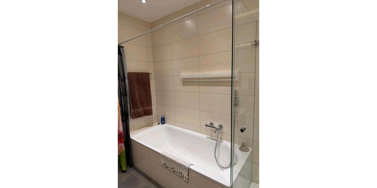 Vermiete hochwertige 2-Zimmer-Wohnung in ruhiger Lage in 93326 Ab 2 zimmer