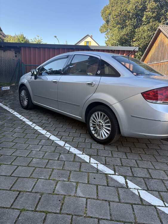 Fiat Linea 102.294 km 3.000 € Kelheim 93309