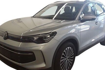 VW Tiguan 6.946 km 36.970 &euro; Neutraubling 93073