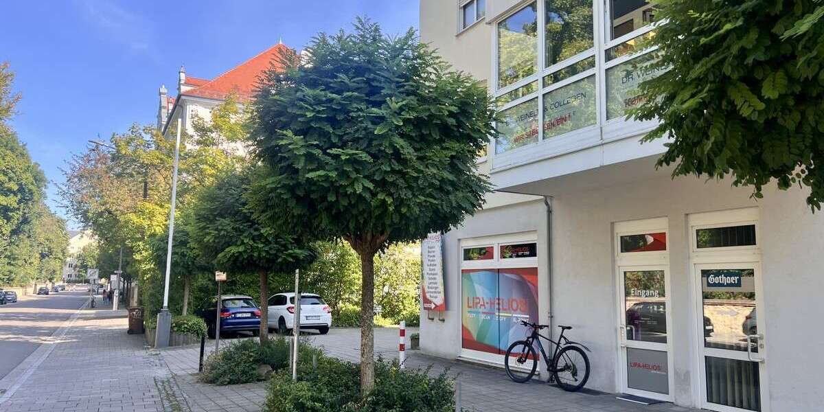 Einzelhandel in Regensburg 2.000 € 154 m² zimmer
