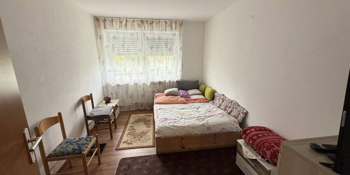 Etagenwohnung Pfatter - 4 Zimmer, 92 m&sup2;, 620&euro; | Angebot:25702556