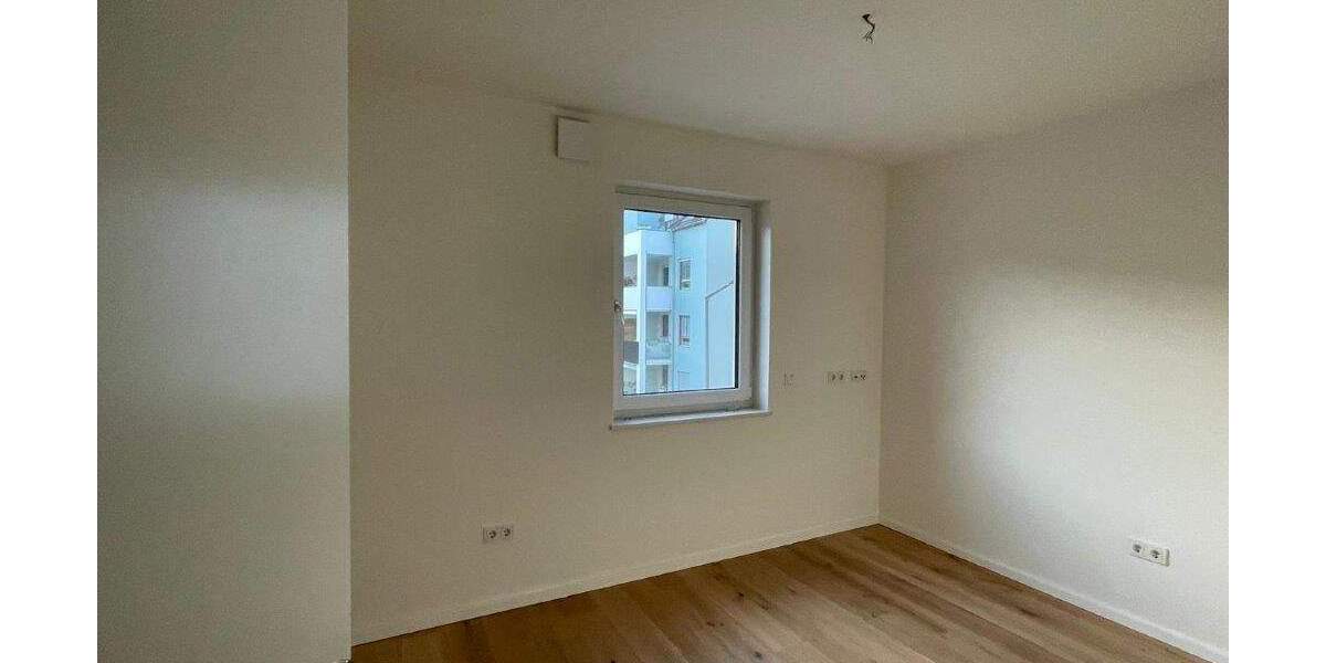 Etagenwohnung Regensburg Kasernenviertel - 4 Zimmer, 101 m&sup2;, 1.600&euro; | Angebot:25726534