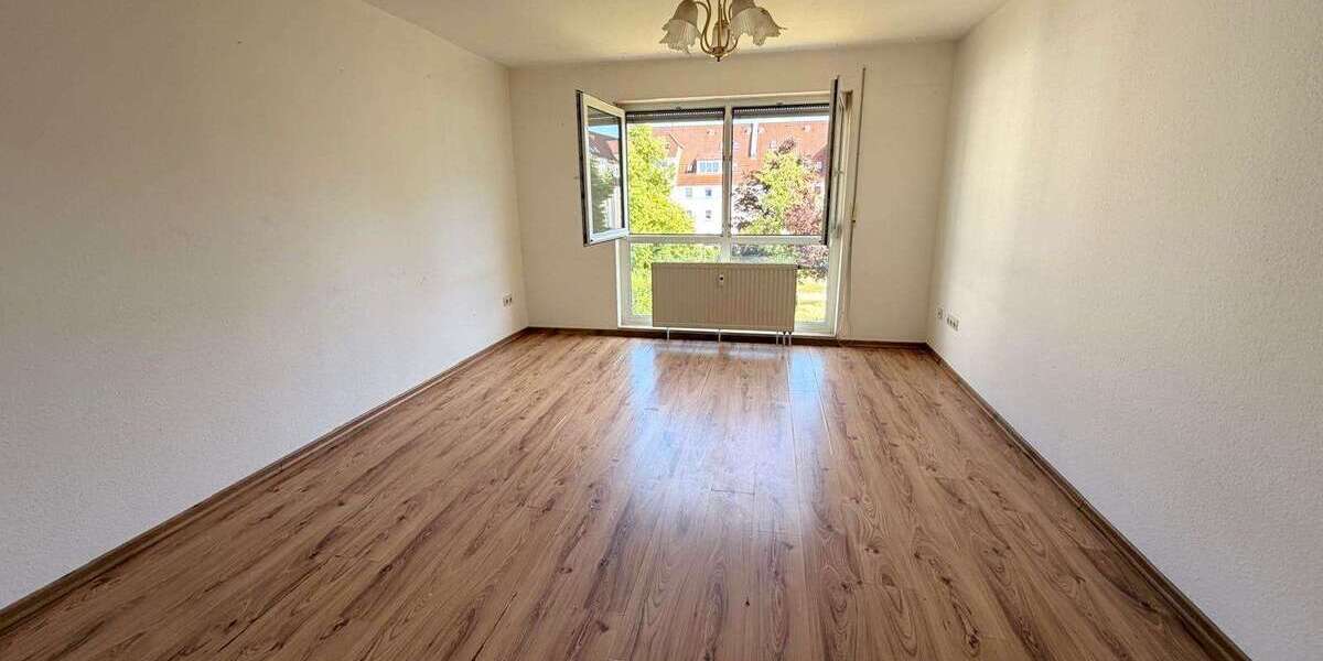 Etagenwohnung Nittendorf - 3 Zimmer, 73 m&sup2;, 160.000&euro; | Angebot:26869928