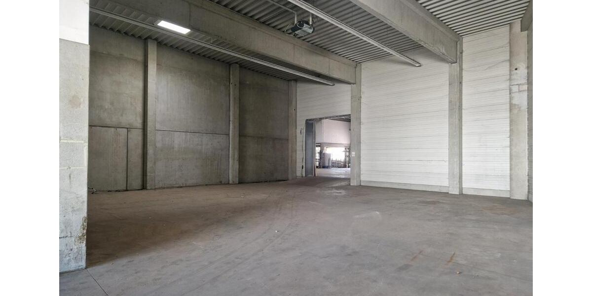 Gewerbeobjekt Regensburg Brandlberg - 8&euro; | Angebot:25964705