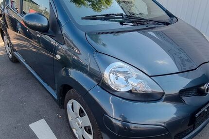 Toyota Aygo (X) 154.000 km 2.999 &euro; Lappersdorf 93138