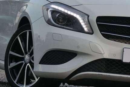 Mercedes-Benz A 180 64.000 km 15.700 € Regensburg 93059