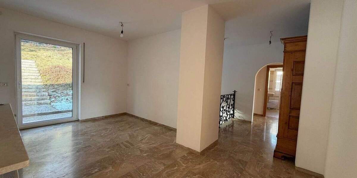 Einfamilienhaus Nittendorf Undorf - 7 Zimmer, 235 m&sup2;, 729.000&euro; | Angebot:25800996