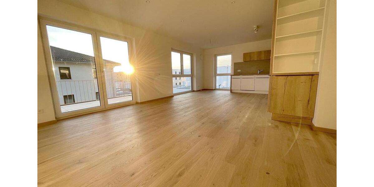 Dachgeschoßwohnung Maxhütte-Haidhof Haidhof - 3 Zimmer, 92 m&sup2;, 349.000&euro; | Angebot:26902631