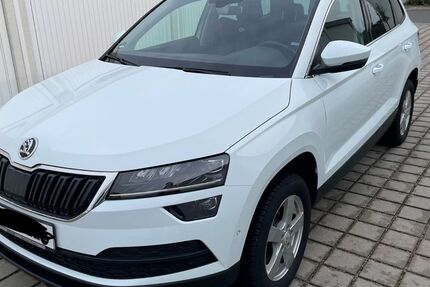 Skoda Karoq 123.000 km 12.599 &euro; Regensburg 93055
