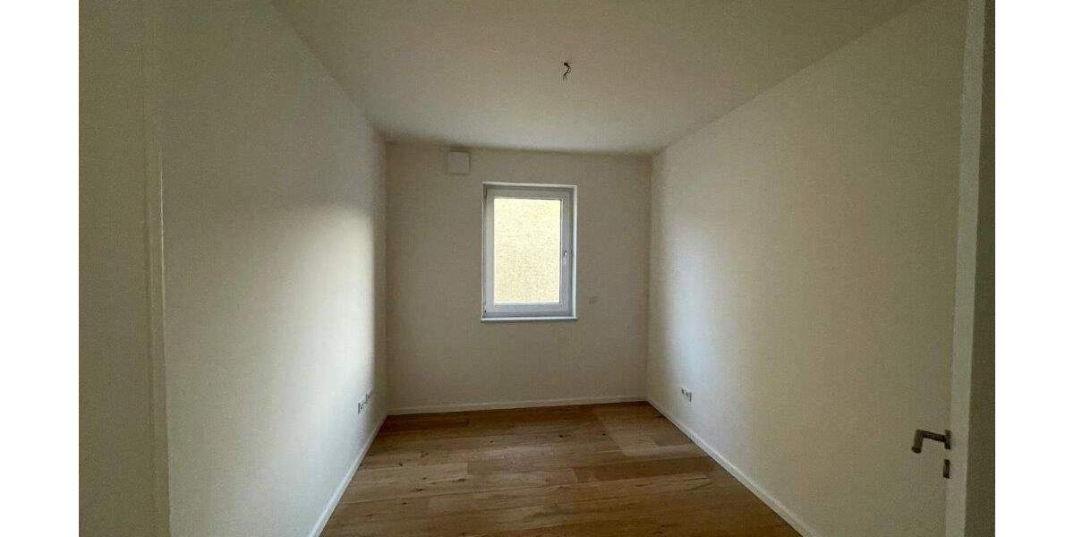 Etagenwohnung Regensburg Kasernenviertel - 4 Zimmer, 101 m&sup2;, 1.600&euro; | Angebot:25726534