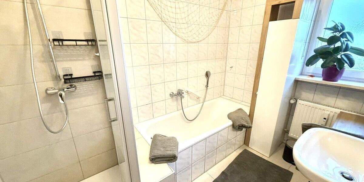 Mehrfamilienhaus, Wohnhaus Regensburg Burgweinting-Harting - 1 Zimmer, 289 m&sup2;, 779.000&euro; | Angebot:25702651