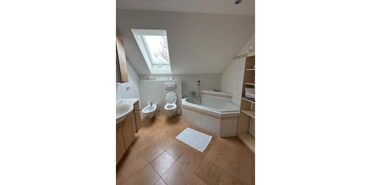 Einfamilienhaus Regensburg Konradsiedlung - 7 Zimmer, 220 m&sup2;, 990.000&euro; | Angebot:27030997