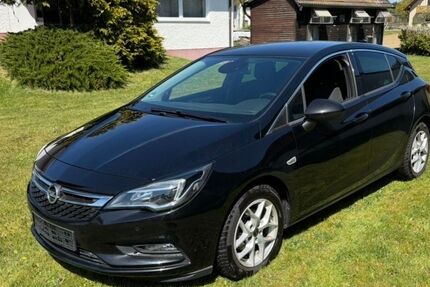 Opel Astra 22.100 km 14.800 &euro; Abensberg 93326