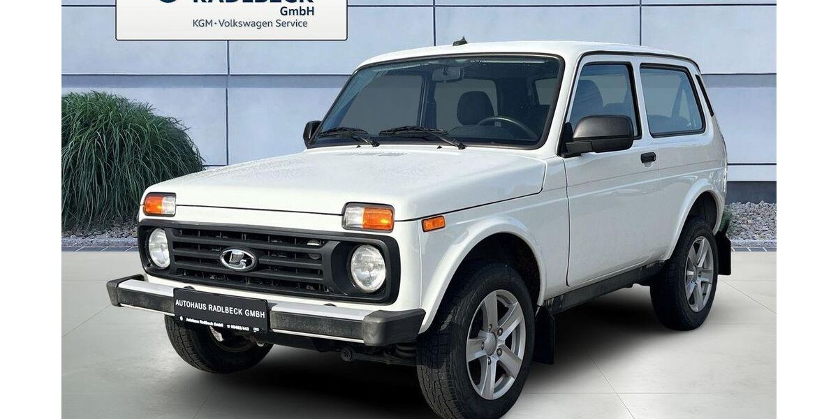 Lada Niva 31.590 km 13.890 &euro; Wörth a. Donau 93086