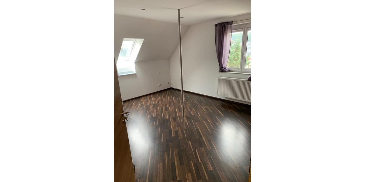 Maisonettenwohnung Kelheim - 3.5 Zimmer, 125 m&sup2;, 1.480&euro; | Angebot:27590010