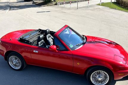 Mazda MX-5 212.000 km 12.600 &euro; Regensburg 93059