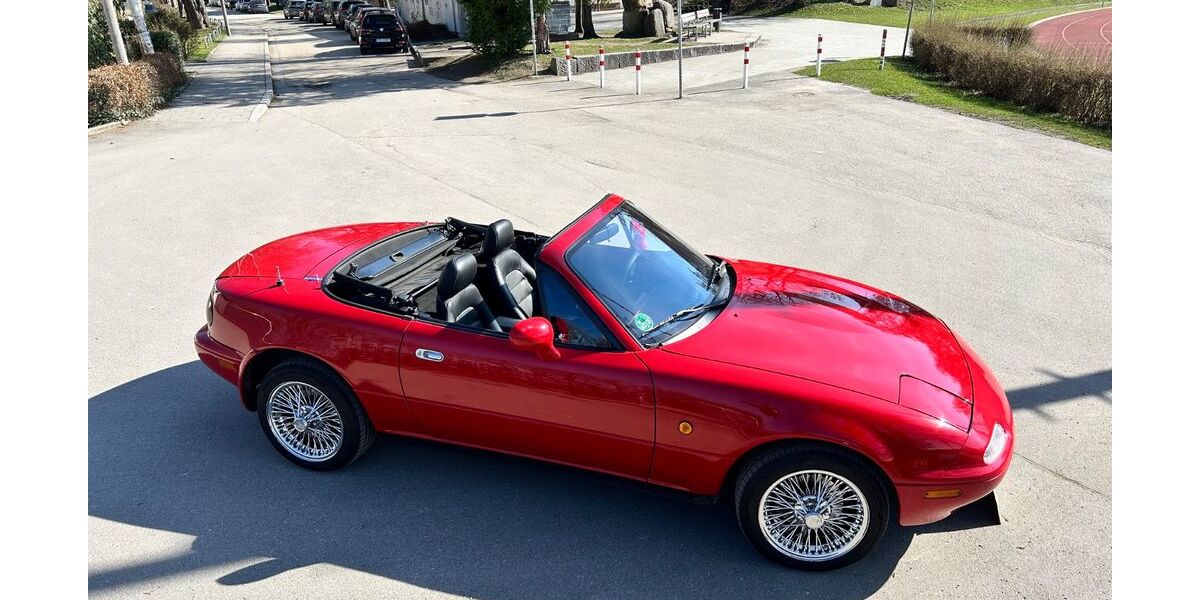 Mazda MX-5 212.000 km 12.600 &euro; Regensburg 93059