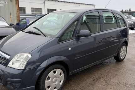 Opel Meriva 124.068 km 2.399 &euro; Maxhütte -Haidhof 93142