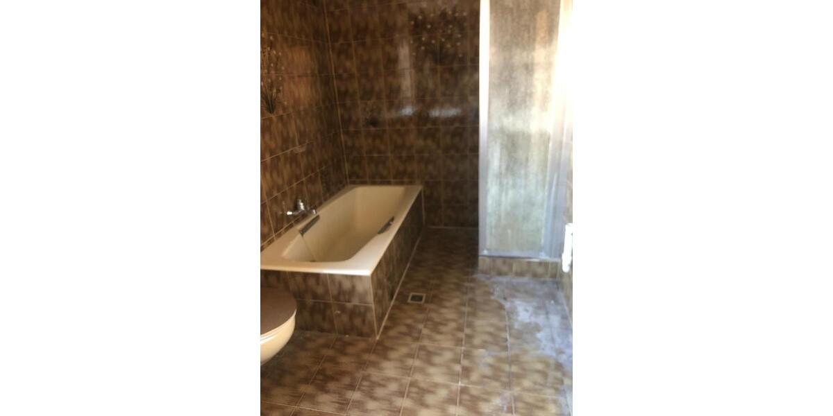 Zimmer in 5er WG zu vermieten (Regensburg-Ost) 5 zimmer