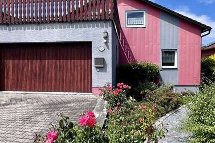 Haus Teublitz - 7 Zimmer, 216 m&sup2;, 548.000&euro; | Angebot:27156657