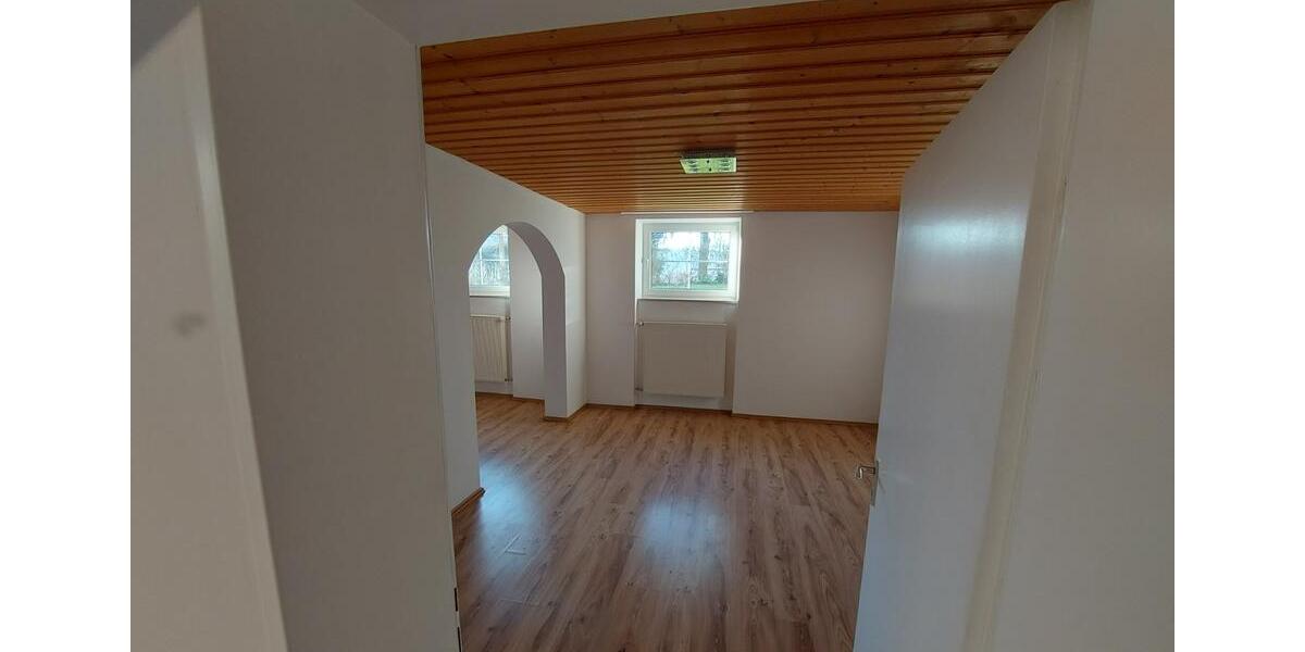 Bungalow Kelheim - 7 Zimmer, 270 m&sup2;, 895.000&euro; | Angebot:25936224