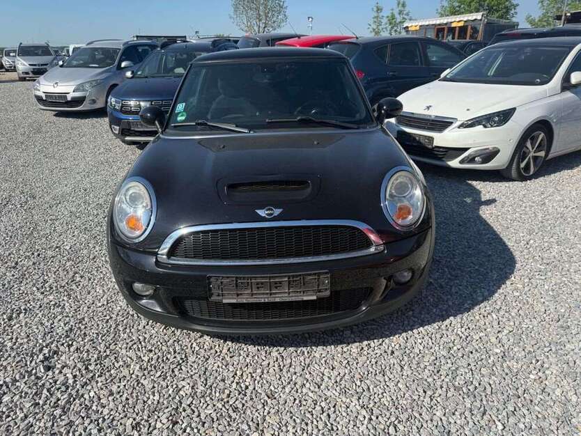 Cooper S
