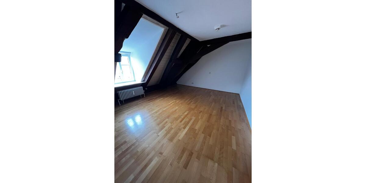 Maisonettenwohnung Regensburg Kumpfmühl - 3 Zimmer, 90 m&sup2;, 1.190&euro; | Angebot:23793843