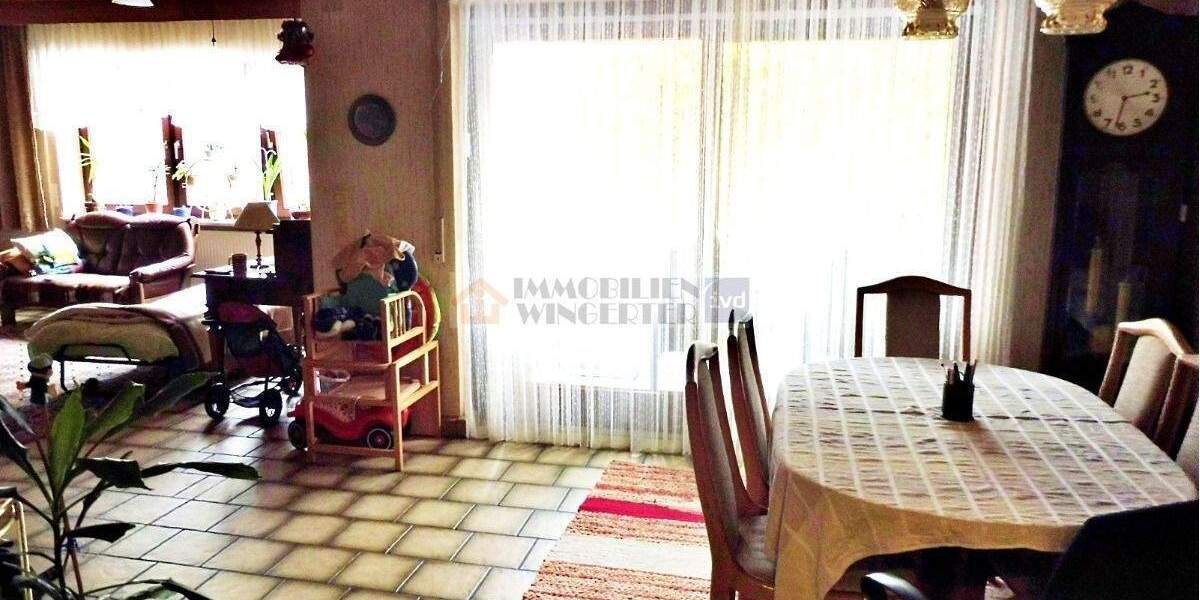 Einfamilienhaus Regensburg Kumpfmühl-Ziegetsdorf-Neuprüll - 6 Zimmer, 168 m&sup2;, 825.000&euro; | Angebot:25702514