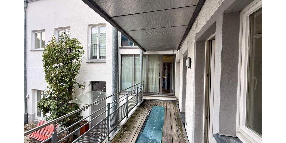 Gewerbeobjekt Regensburg Stadtamhof - 8 Zimmer, 238 m&sup2;, 1.045.000&euro; | Angebot:25801372