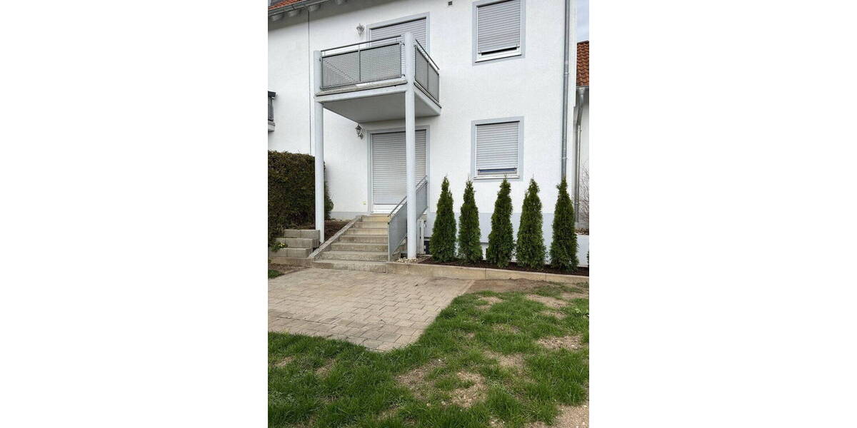 Mehrfamilienhaus, Wohnhaus Beratzhausen - 7 Zimmer, 203 m&sup2;, 695.000&euro; | Angebot:26389895