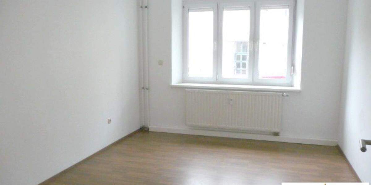 ** Schöne 2-Zi-Altbauwohnung mit Balkon sucht sportliche Mieter ** 2 zimmer