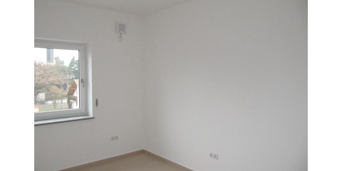 Dachgeschoßwohnung Burglengenfeld - 2 Zimmer, 63 m&sup2;, 650&euro; | Angebot:26519029