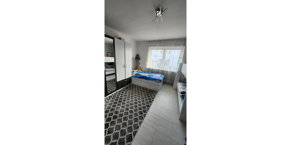 Erdgeschoßwohnung Tegernheim - 3 Zimmer, 86 m&sup2;, 349.000&euro; | Angebot:26600839